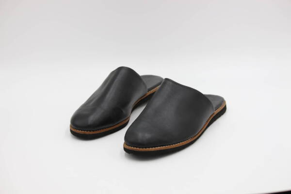 Men's Black Leather Clogs