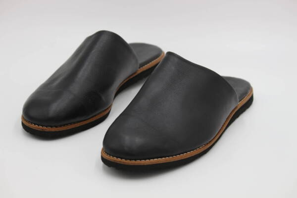Men's Black Leather Clogs