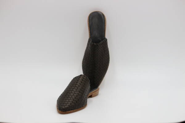 Braided leather women mules – handcrafted slip-on shoes