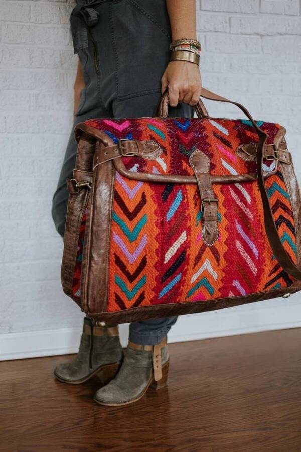 Handmade kilim duffle bag – artisan-crafted with vintage kilim and leather